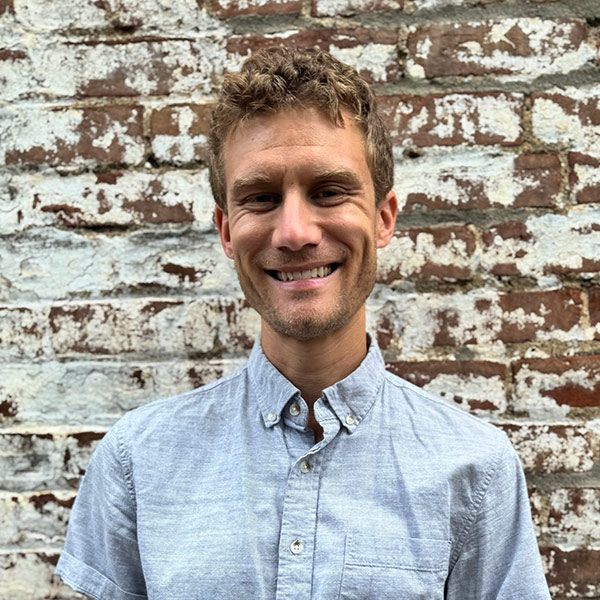 Head and shoulders photo of Greg Goetz