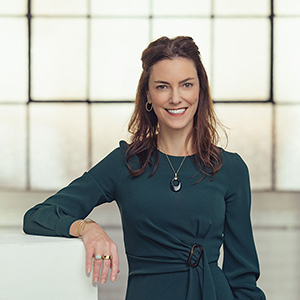 Headshot of Alyson McGregor